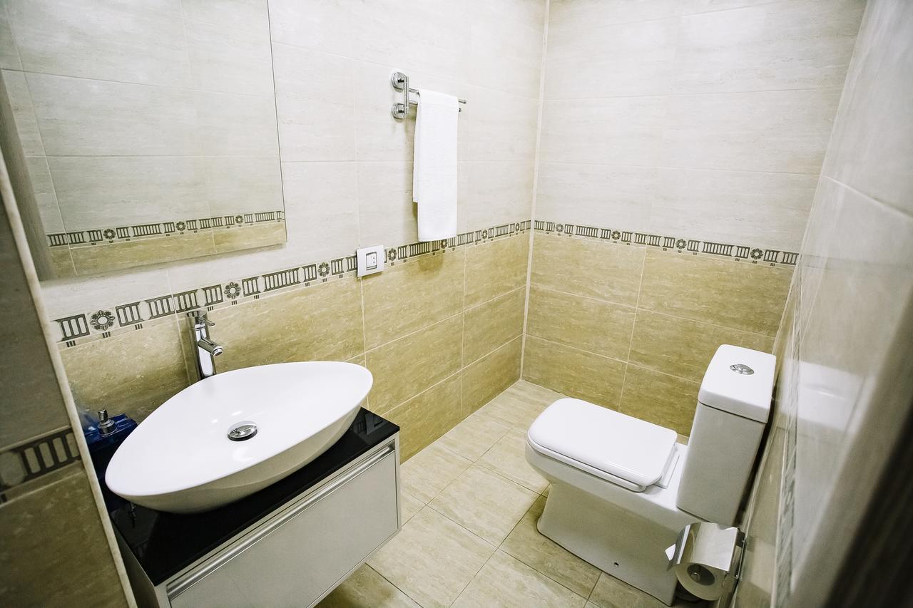 Continent Hotel Баку Екстериор снимка